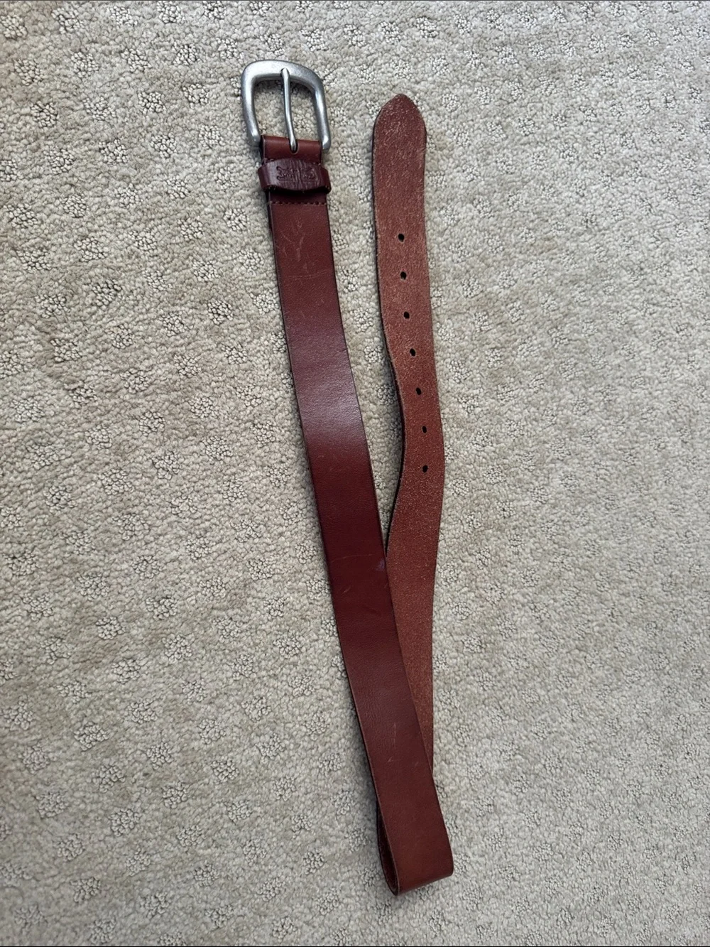 Classic Men's Levi’s Brown Leather Belt with Silver Buckle